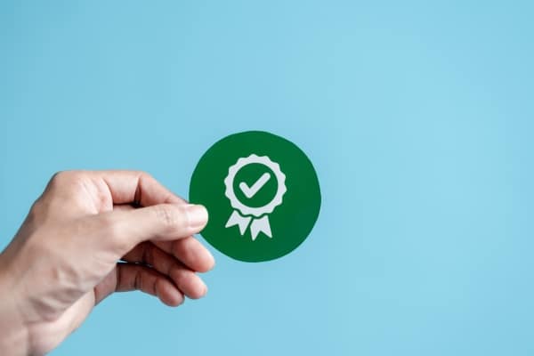 xr:d:DAF3yxx3_-Y:104,j:1176990179018912255,t:24041320